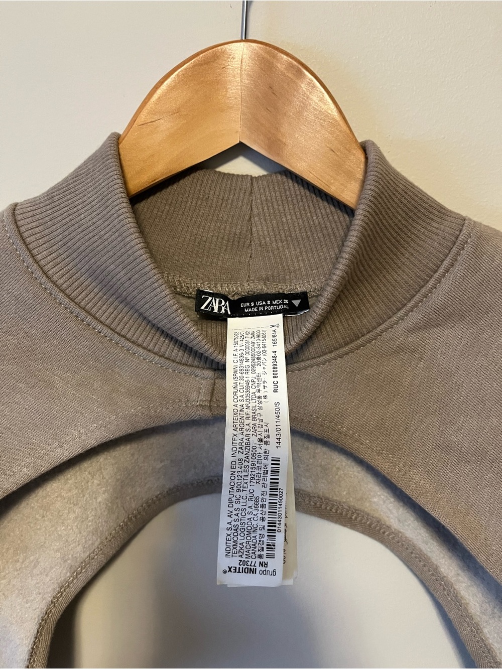 Zara Women’s Shrug and Loungewear set